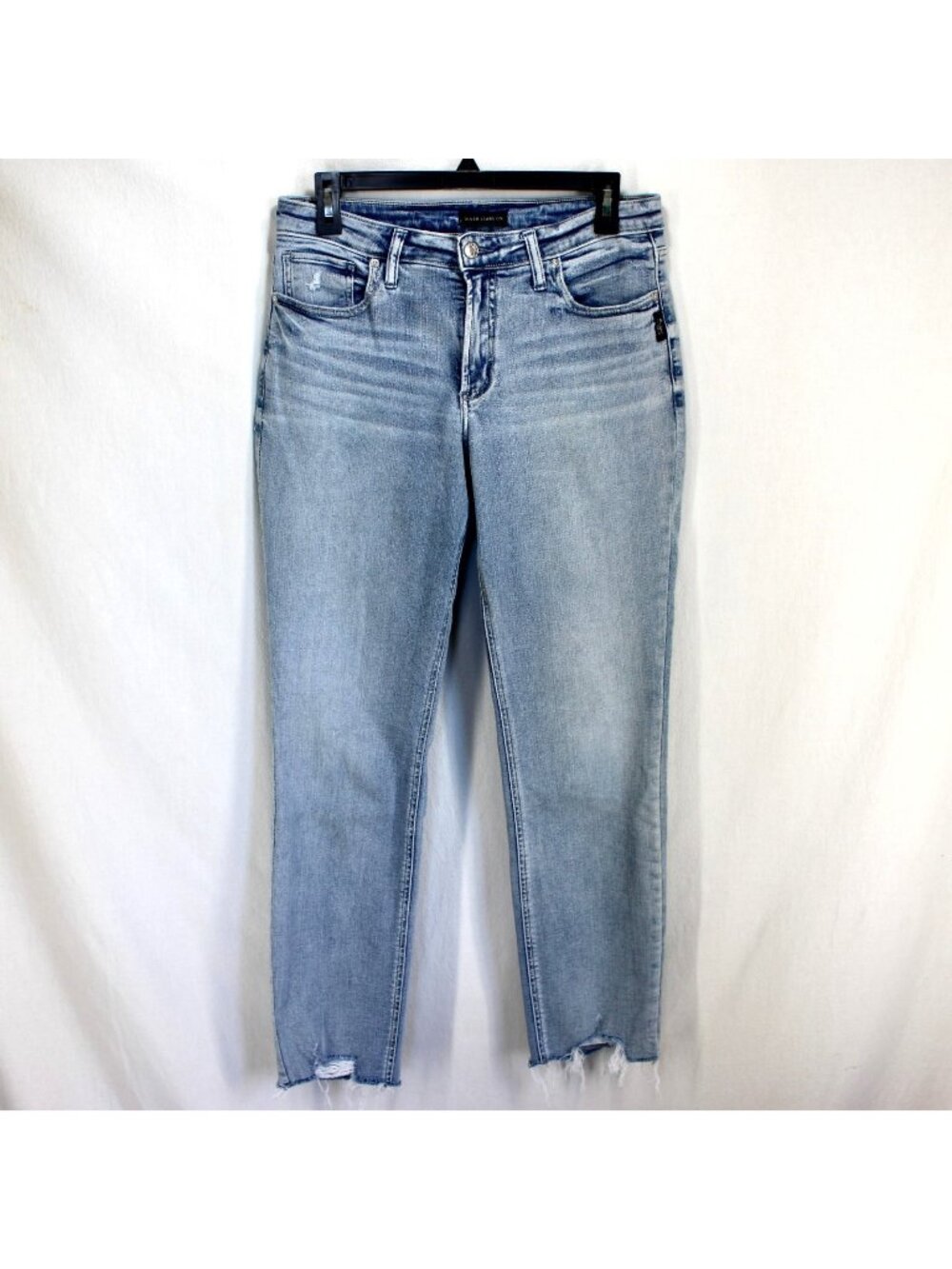 Silver Jeans Most Wanted Straight Size 29 Medium Wash Blue Distressed Frayed Hem